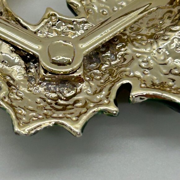 Vintage Gerry's Christmas Brooch Gold-Tone French Horn Pin Enamel Holly Berries - Picture 12 of 15